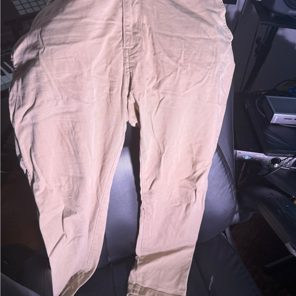 Men's Tan Pants